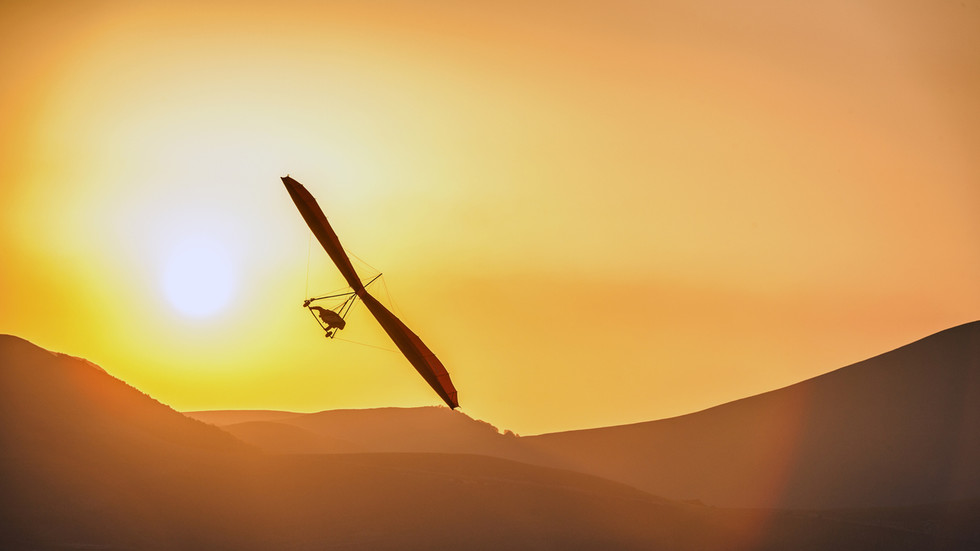 Ukrajinec utiekol z vojny v ultraľahkom lietadle (FOTO)