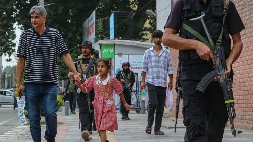 Najvyšší predstaviteľ Kašmíru prežil pokus o atentát