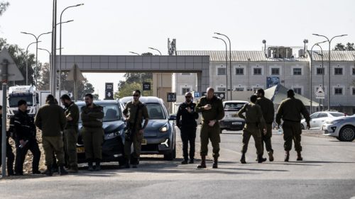 IDF stiahla obvinenia proti vojakom obvineným zo sexuálneho napadnutia palestínskeho zadržaného