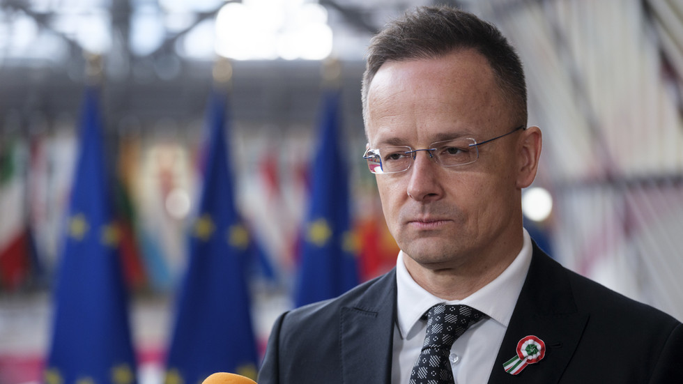 Maďarsko oznámilo dohodu o ropovode uprostred sporu s Ukrajinou