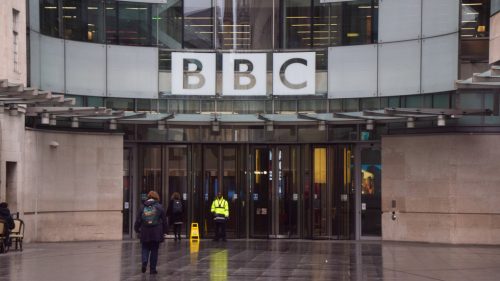 BBC žiada americký súd o stiahnutie Trumpovej žaloby o 10 miliárd dolárov
