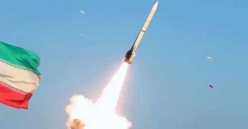 Irán vypálil vlny 58 a 59 misie True Promise 4 na americko-izraelské ciele