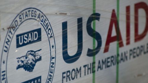 Americký dozorný orgán kritizuje nedostatok dohľadu nad 26 miliardami dolárov pomoci Ukrajine