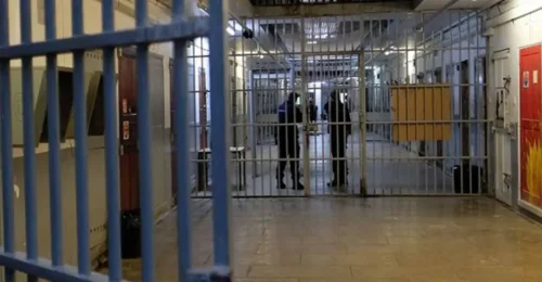 Útoky v Bagdade vyvolali poplach kvôli väznici pre zadržaných členov ISIS