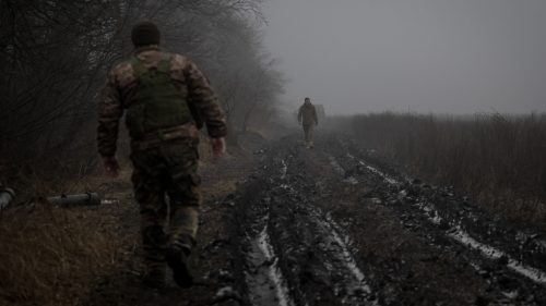 Ukrajina by mohla prinútiť 2 milióny ľudí, ktorí sa vyhýbajú odvodom, „z tieňa“, tvrdí poslanec