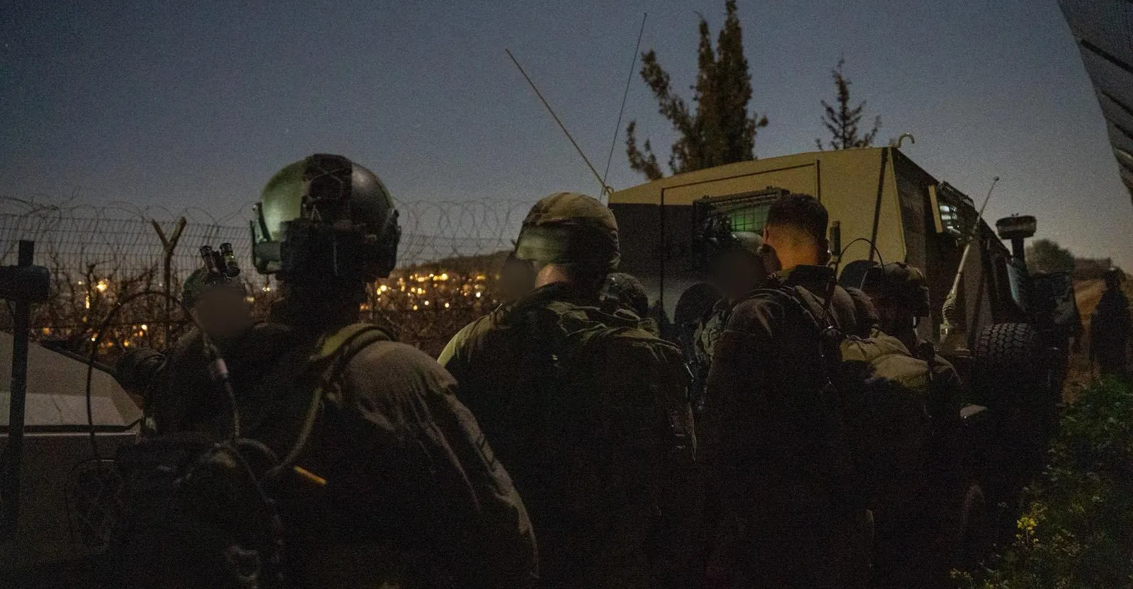 Izrael tvrdí, že zajal dvoch členov Hizballáhu v južnom Libanone