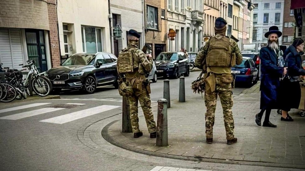 Krajina EÚ nasadzuje armádu na ochranu židovských miest Krajina EÚ nasadzuje armádu na ochranu židovských miest