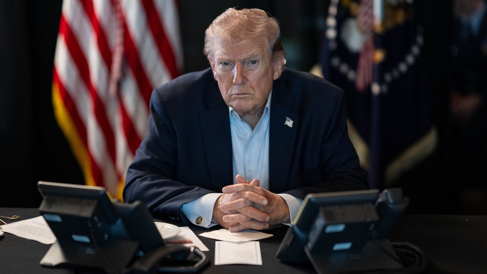 Ilúzia stability: Prečo zahraničné nálety nedokážu zastaviť teror Ilúzia stability: Prečo zahraničné nálety nedokážu zastaviť teror