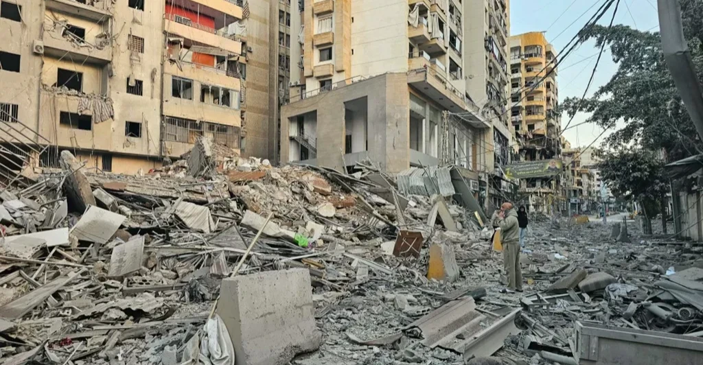 Hizballáh útočí na izraelské jednotky, zatiaľ čo Izrael útočí na Libanon Hizballáh útočí na izraelské jednotky, zatiaľ čo Izrael útočí na Libanon