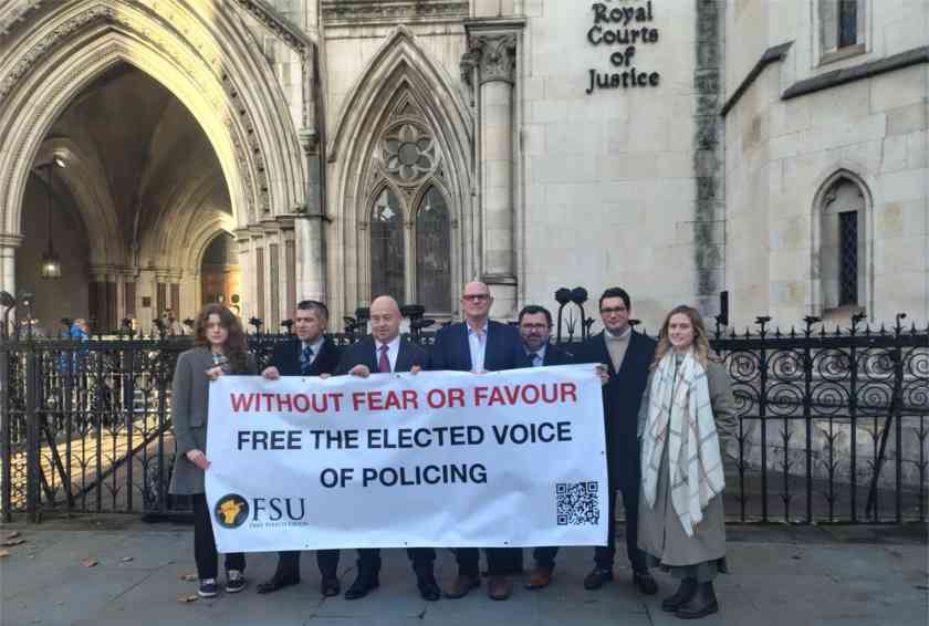 Policajná federácia stiahla právnu námietku v spore o slobodu prejavu týkajúcom sa dvoch bývalých policajných náčelníkov