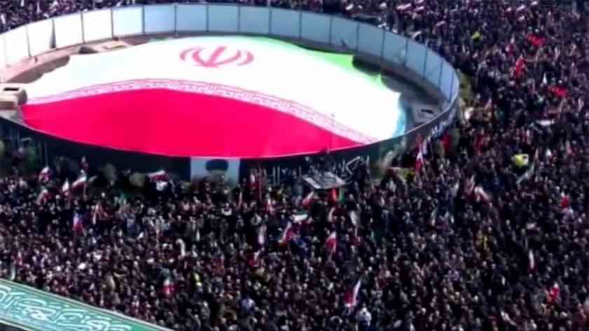 „Operácia Epická chyba“: Irán kritizuje americko-izraelskú kampaň, zatiaľ čo EÚ zavádza nové sankcie (FOTOGRAFIE, VIDEÁ)