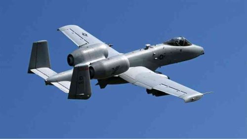 Iránske zostrelenie amerického lietadla A-10 Warthog je významným signálom, že Trump sa pripravuje na pozemnú inváziu v blízkosti Hormuzského prielivu.