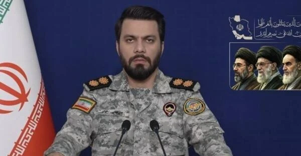 Irán sľubuje nekonečnú vojnu, kým sa USA a Izrael nevzdajú