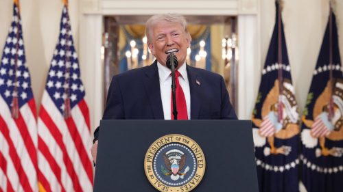 Trump tvrdí, že vojna proti Iránu je investíciou do budúcnosti detí