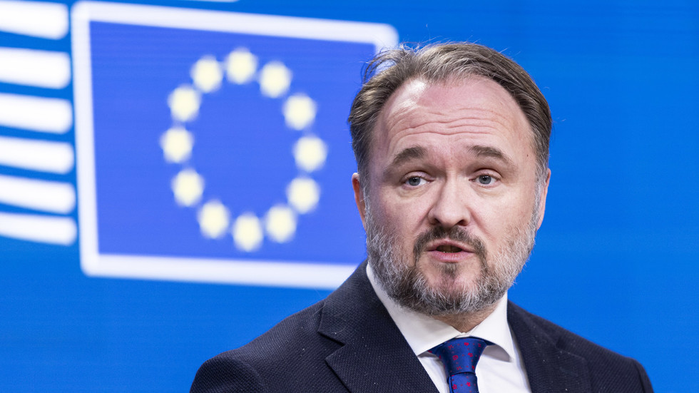 EÚ odmieta zrušiť ruský zákaz LNG napriek hroziacej energetickej kríze – FT EÚ odmieta zrušiť ruský zákaz LNG napriek hroziacej energetickej kríze – FT