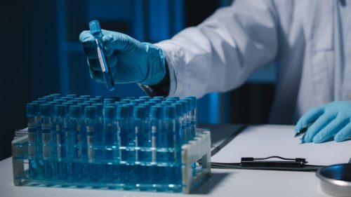 „Tajné“ dohody USA o zdravotníctve v Afrike čelia kritike – WaPo