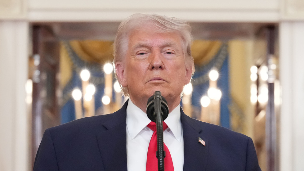 Trump čelí impeachmentu kvôli konfliktu s Iránom