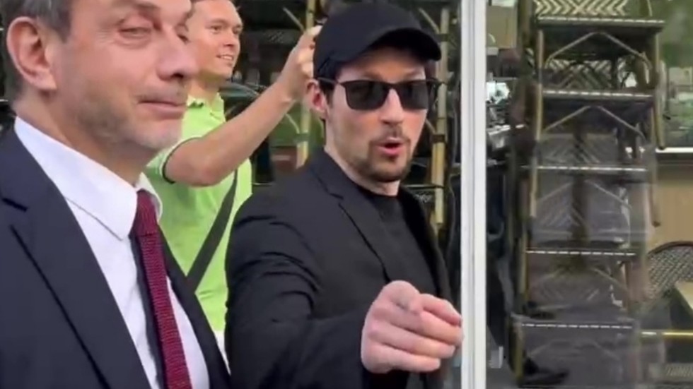 Durov kritizuje Sorosom podporovanú „globalistickú“ cenzúru EÚ