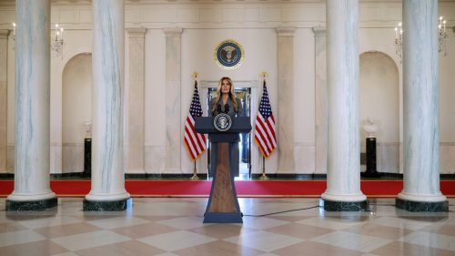 Melania Trumpová urobila prekvapujúce vyhlásenie o Epsteinovi (VIDEO)