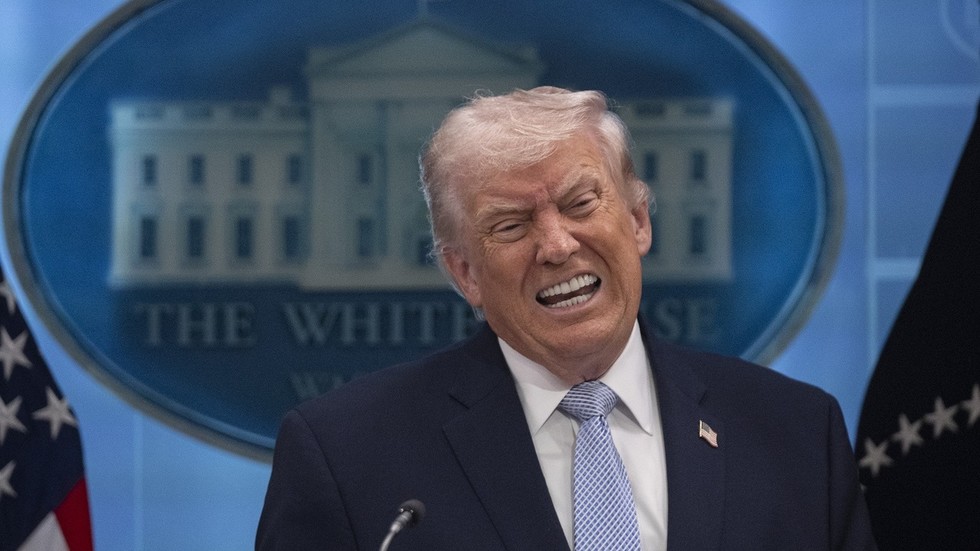 Prieskum ukazuje, že väčšina Španielov vníma USA ako hrozbu Prieskum ukazuje, že väčšina Španielov vníma USA ako hrozbu