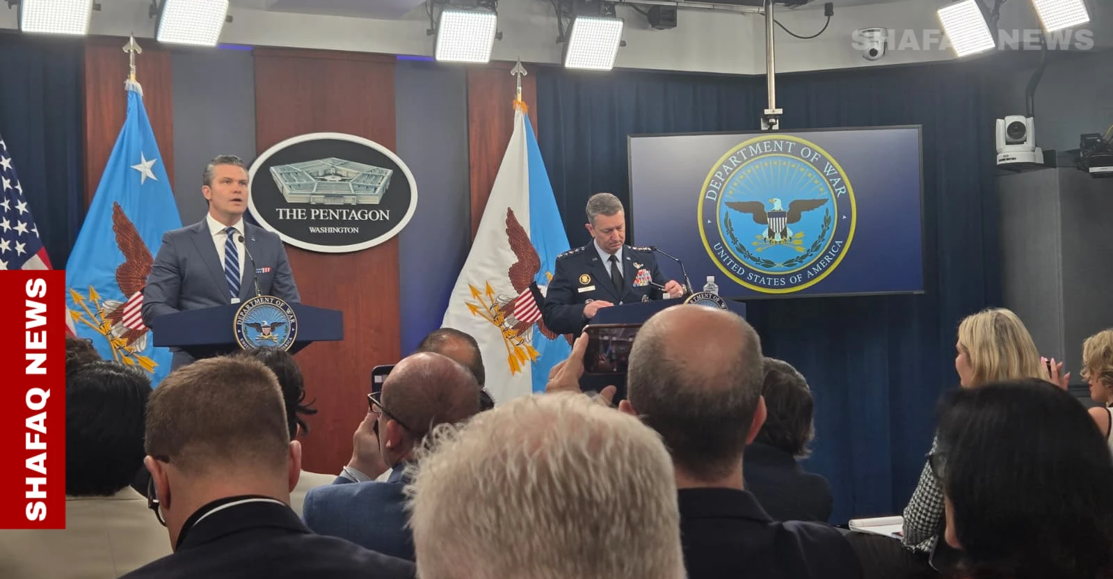 Americký premiér Hegseth vyhlásil, že blokáda Iránu pokračuje, sľubuje pripravenosť v nej pokračovať