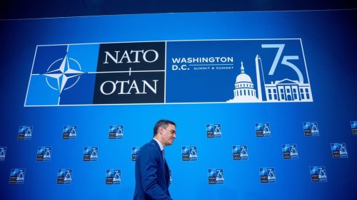 USA zvažujú pozastavenie členstva Španielska v NATO, informovala agentúra Reuters.