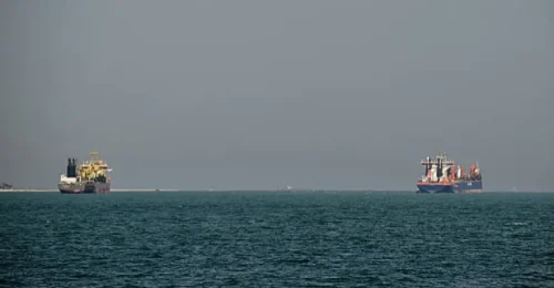 Irán zachováva tok ropy, USA presmerovali 34 plavidiel, ktoré sú pod blokádou