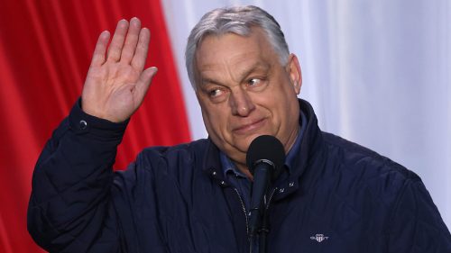 Orbán odstupuje z maďarského parlamentu