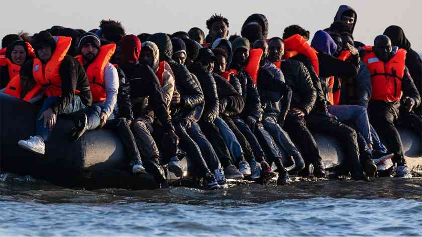 Po tom, čo Zelenského vojna zabila státisíce belochov, sa Ukrajina snaží nahradiť ich černochmi