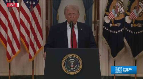 Prezident Donald Trump sa prihovára národu o vojne s Iránom