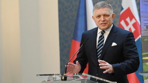 Ceny ropy teraz určuje Trumpova nálada, tvrdí Fico