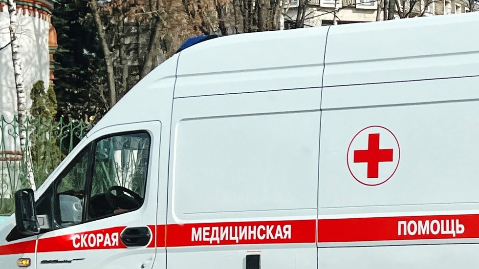 Sedem civilistov zranených pri útoku Ukrajiny na ruskú dedinu, vyhlásil guvernér