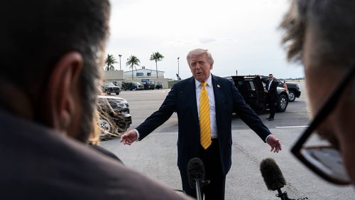 Prieskum ukazuje, že väčšina Američanov Trumpa neschvaľuje