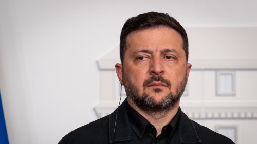 Zelenského najbližší okruh obvinený z vojnového spekulovania