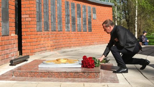 Medvedev: Nemecko nebolo po druhej svetovej vojne nikdy úplne „denacifikované“