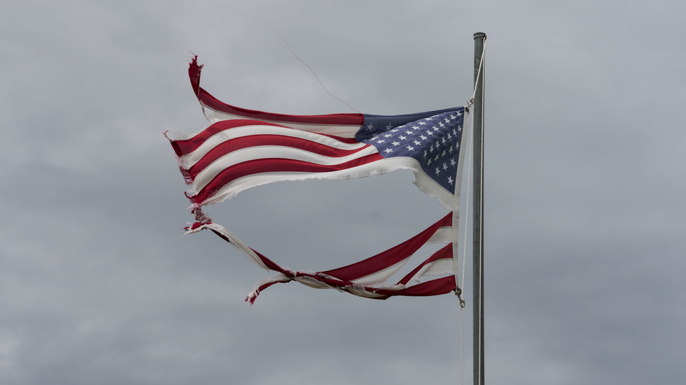 Globálna reputácia USA klesla pod úroveň Ruska, tvrdí prieskum