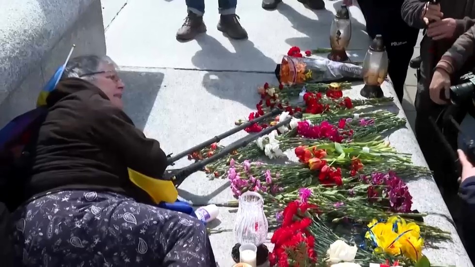 Oslavy Dňa víťazstva v Európe poznačili proukrajinské provokácie