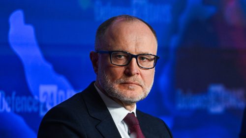 Lotyšský minister obrany rezignoval kvôli vpádu ukrajinských dronov