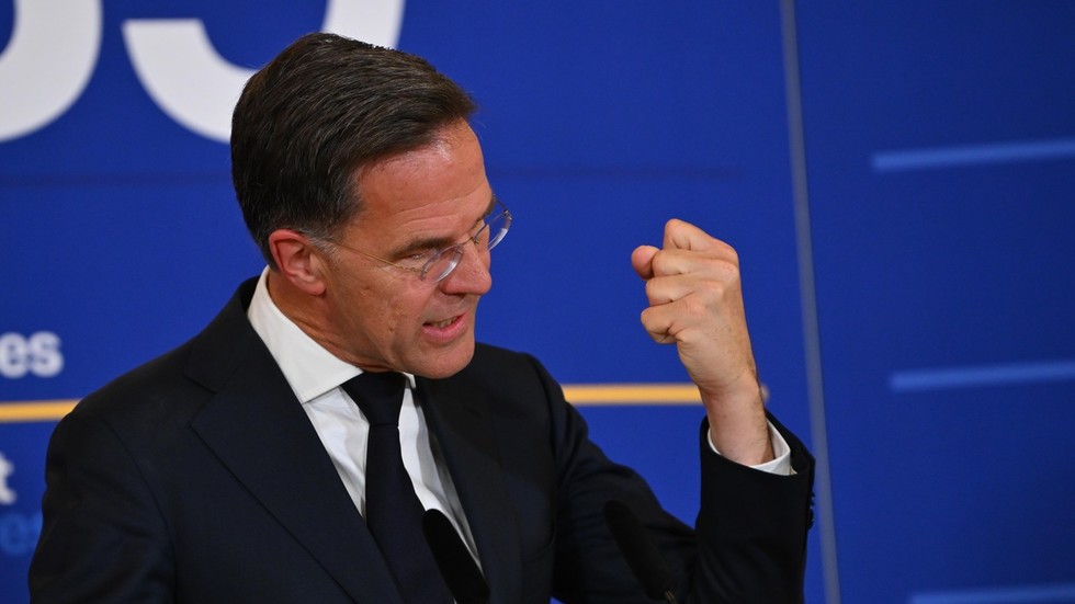 Šéf NATO chce strojnásobiť finančné toky do Ukrajiny sužovanej korupciou – Politico