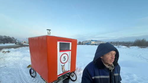 Ukrajinský dron zabil virálneho ruského cestovateľa – médiá