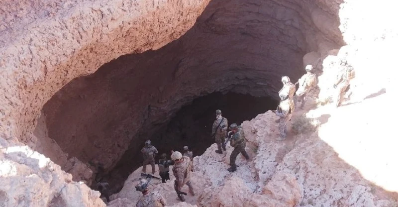 PMF odhalilo v púšti Al-Anbar teroristický tunel s výbušninami