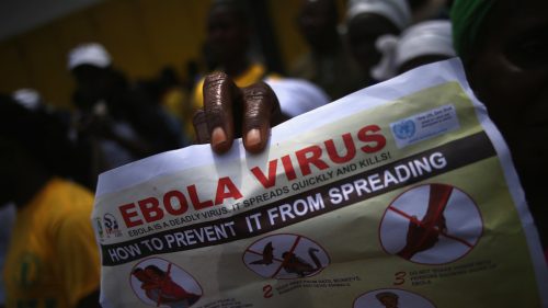 Ebola „nerešpektuje hranice“, vyhlásil juhoafrický líder