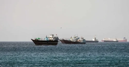 Irán zavádza pravidlá preverovania lodí pre tranzit cez Hormuzský prieliv