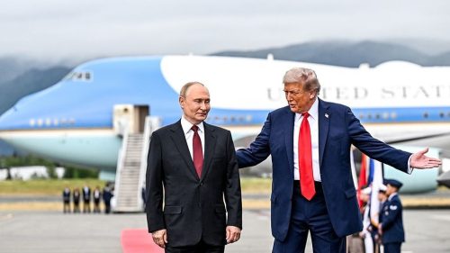 Kremeľ tvrdí, že Putin a Trump by sa mohli stretnúť v novembri