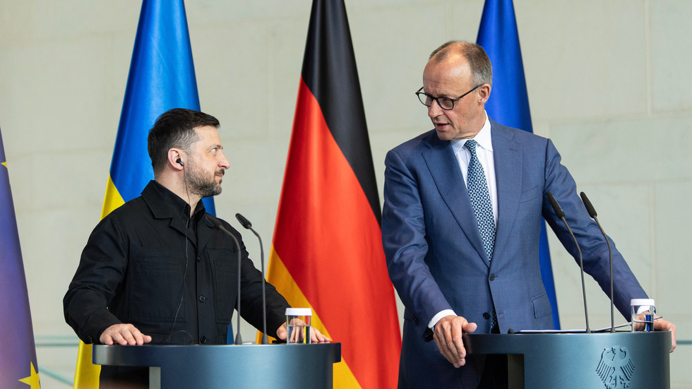 Merz navrhuje pre Ukrajinu obmedzený štatút v EÚ – médiá Merz navrhuje pre Ukrajinu obmedzený štatút v EÚ – médiá