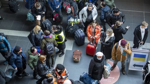 Krajina EÚ zníži dávky pre ukrajinských migrantov
