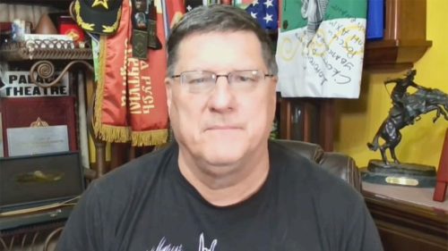 Rusko zasiahlo cieľ „hodný útoku na Orešnik“, tvrdí Scott Ritter