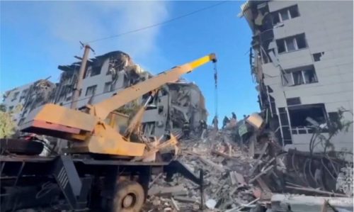 Útok ukrajinského dronu na ruský školský internát si vyžiadal najmenej štyri obete (FOTO)