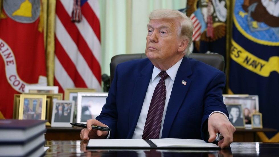 Nezvládnete prímerie: Trump predefinoval „prímerie“ na Blízkom východe