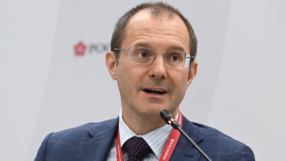 Rusko musí „ignorovať“ západné sankcie, tvrdí námestník šéfa centrálnej banky